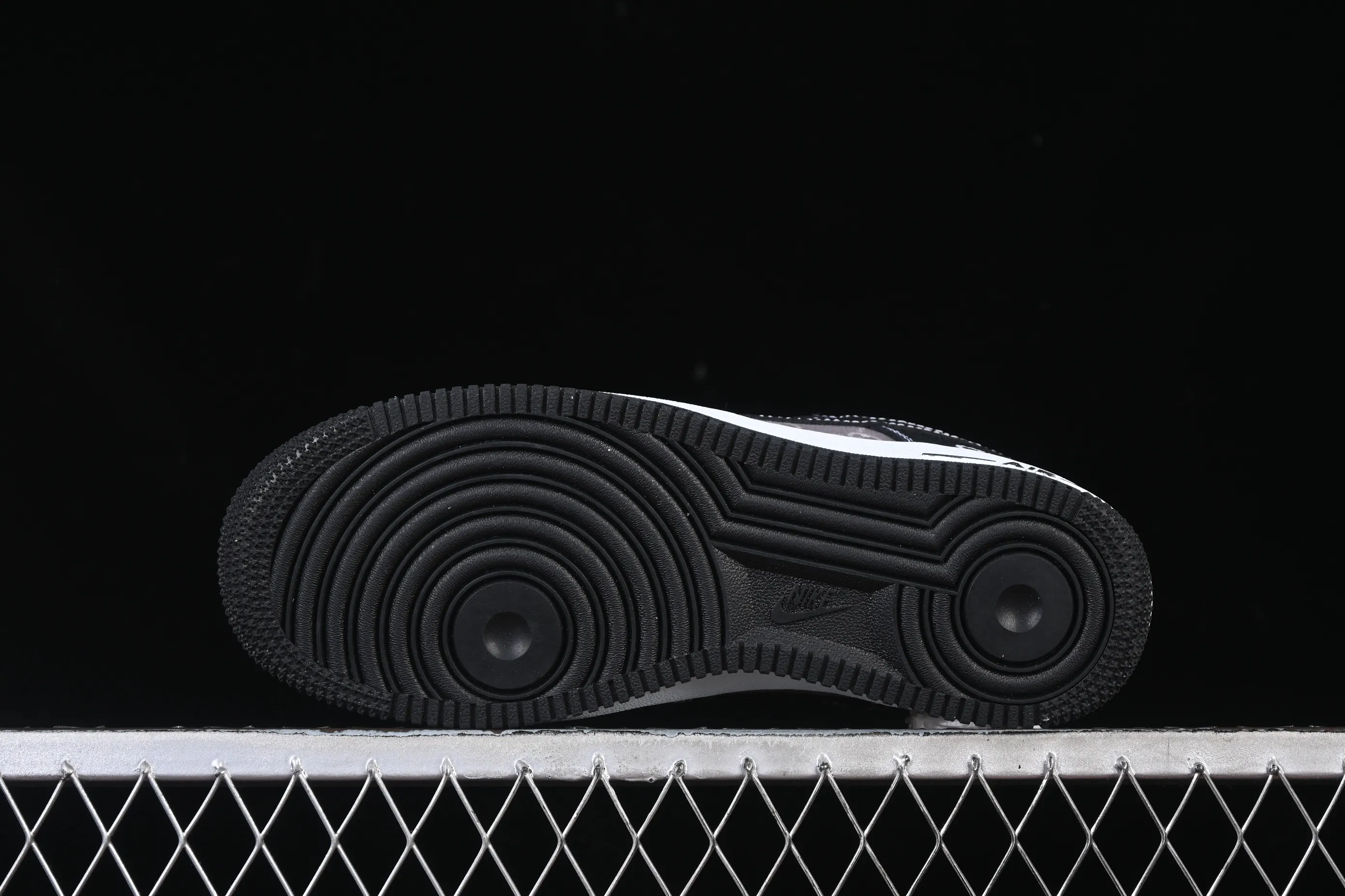 All categories Nk Air Force 1 Air Force series Nk Air Force 1 Low Air Force low top Nike Air Force 1'07 Low Gucci co-branded pebble print Air Force 1 low top casual sneakers AH8462-002